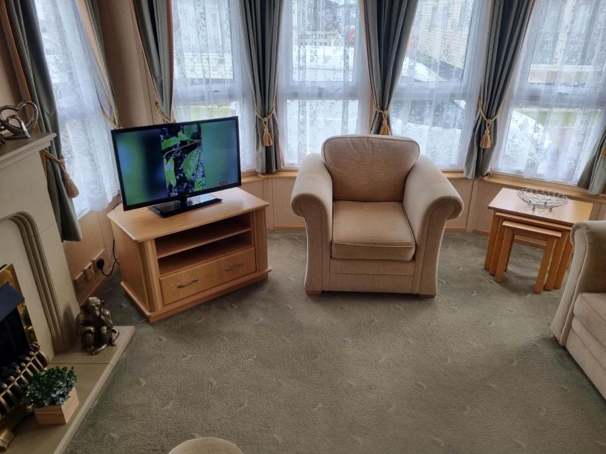 Palm Square 19 3 Bed Deluxe Caravan 채플 세인트 레오나즈 외부 사진